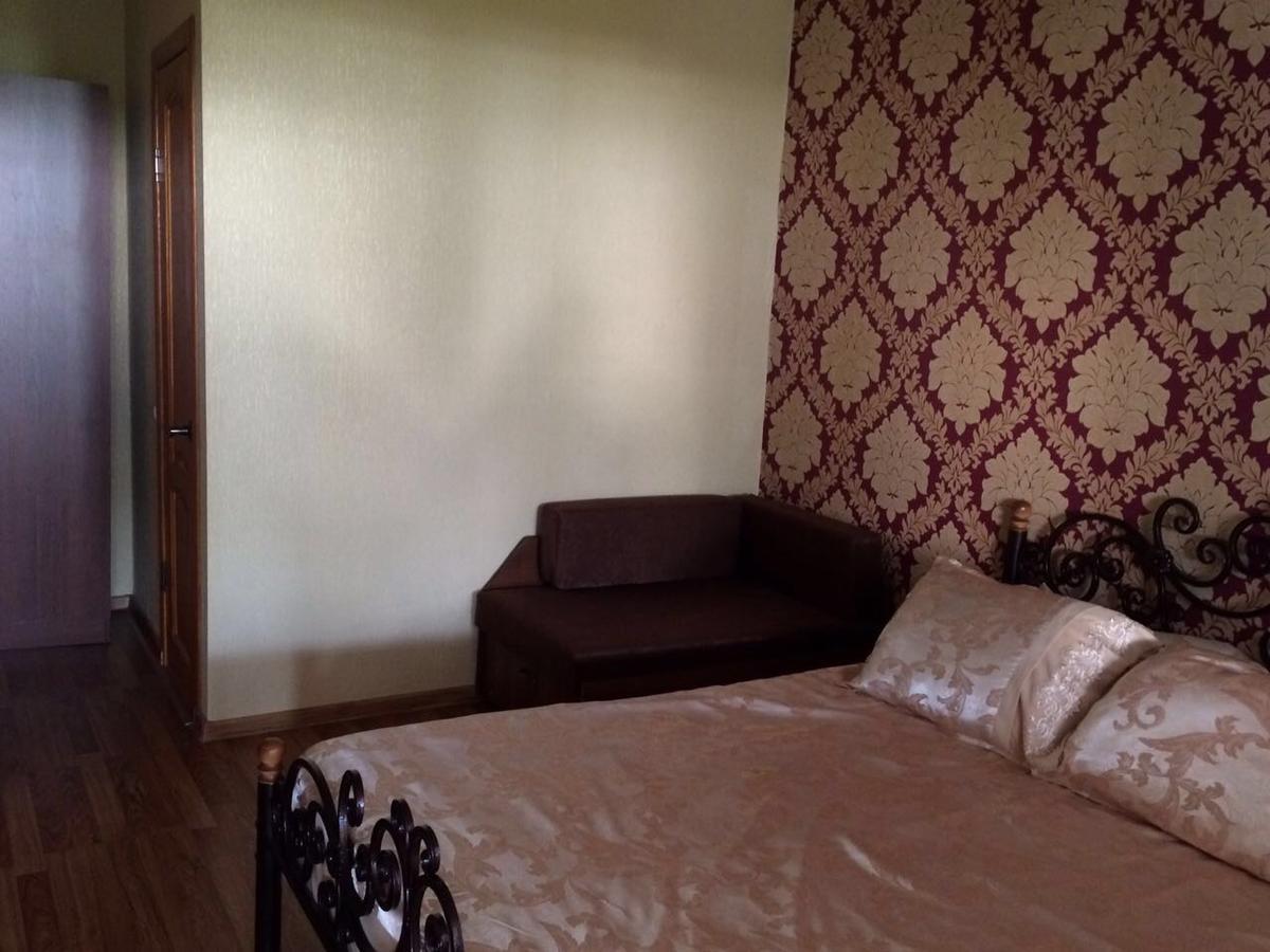 Guest House Liel Sukhumi Exterior photo