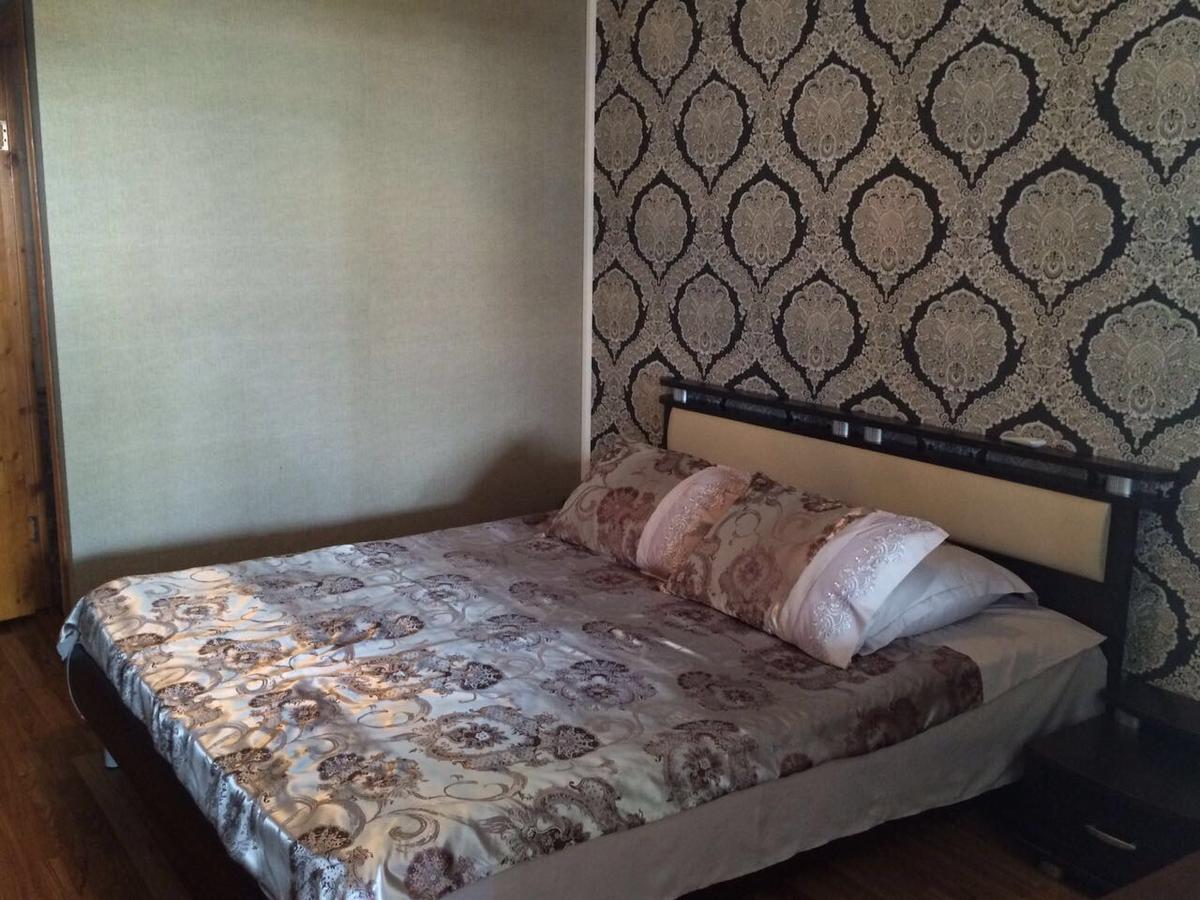 Guest House Liel Sukhumi Exterior photo